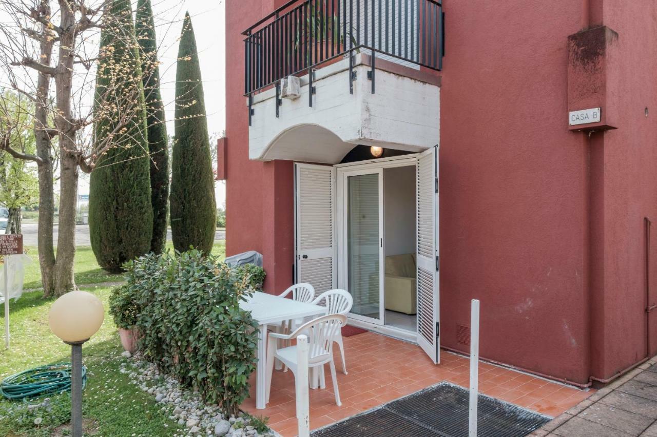 Residence Holiday Sirmione B8 Екстериор снимка