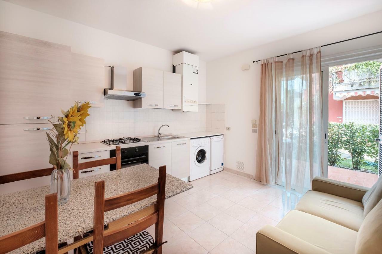 Residence Holiday Sirmione B8 Екстериор снимка