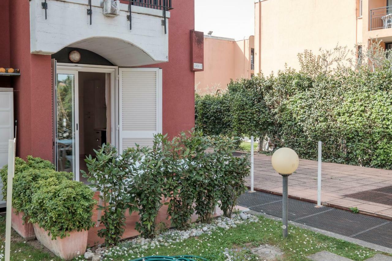 Residence Holiday Sirmione B8 Екстериор снимка
