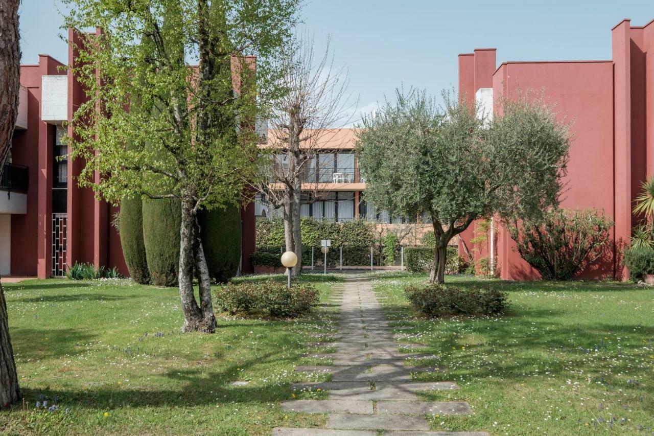 Residence Holiday Sirmione B8 Екстериор снимка