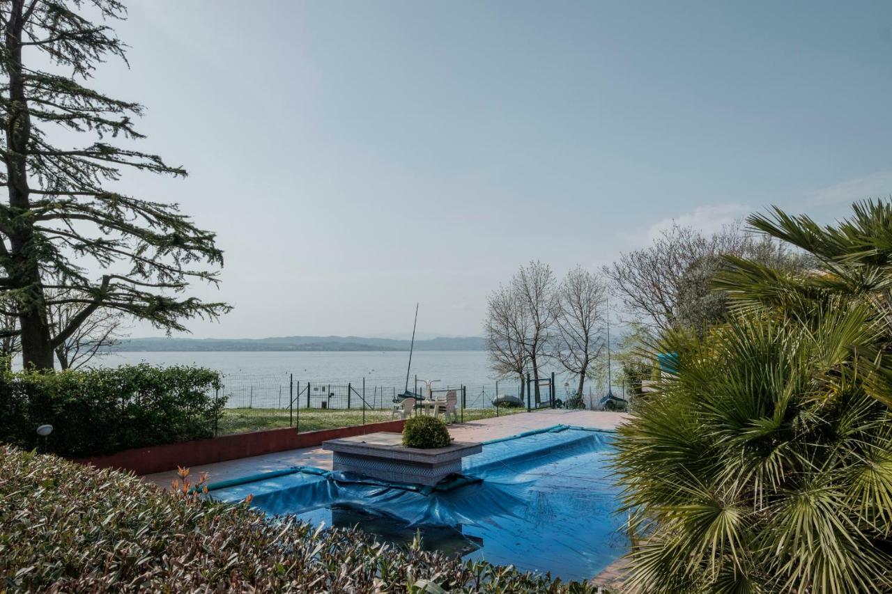 Residence Holiday Sirmione B8 Екстериор снимка
