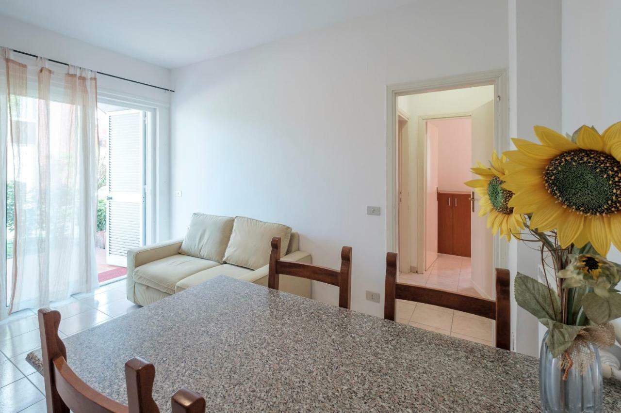 Residence Holiday Sirmione B8 Екстериор снимка