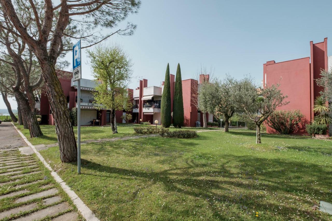 Residence Holiday Sirmione B8 Екстериор снимка