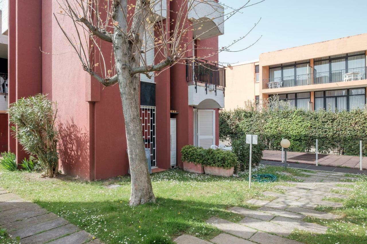 Residence Holiday Sirmione B8 Екстериор снимка